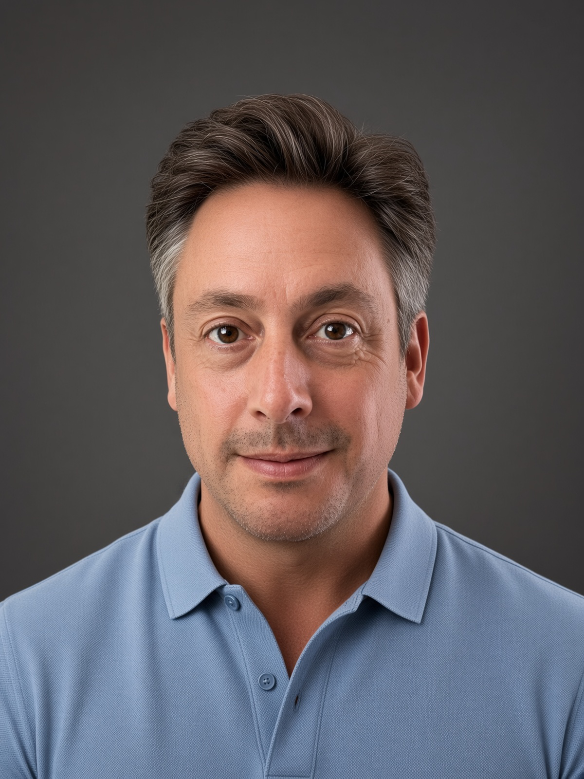 Portrait of Troy Travlos